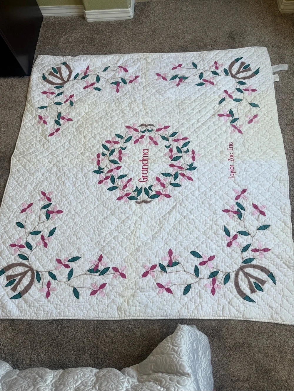 Personalized 'Grandma' White Quilted Throw with Pink & Green Floral Appliqué